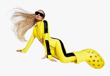 paris-hilton-mschf-crocs-big-yellow-boot-k90F-U200893317430vrF-366x256@RC